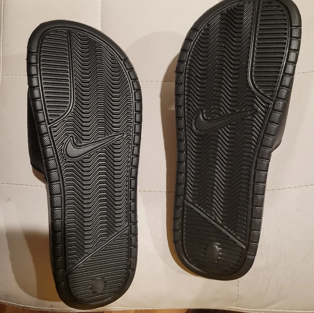 Nike Women's Slide